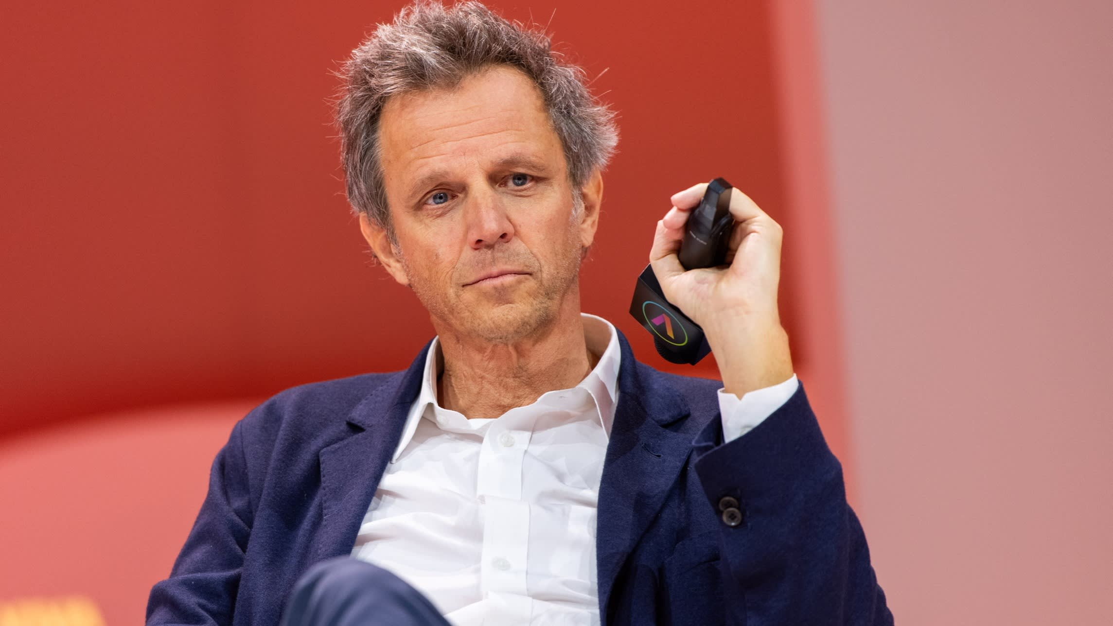 Publicis to buy US data company in .2bn deal as it deepens AI marketing push