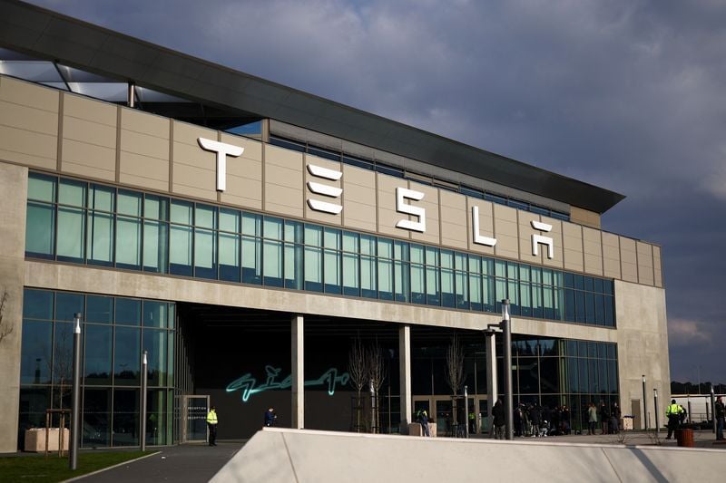 New Tesla registrations in Netherlands up 23% in April, to 469
