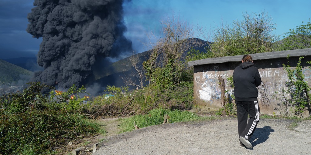 Oil rain and toxic fumes: Black Sea town faces environmental catastrophe as Ukrainian strikes rock Russia