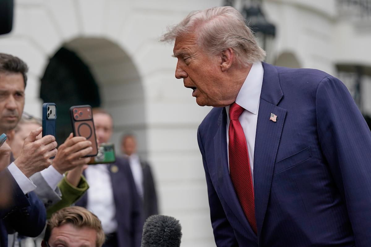 Stock market today: S&P 500, Nasdaq, Dow futures drop as Trump rejects Iranian peace propo