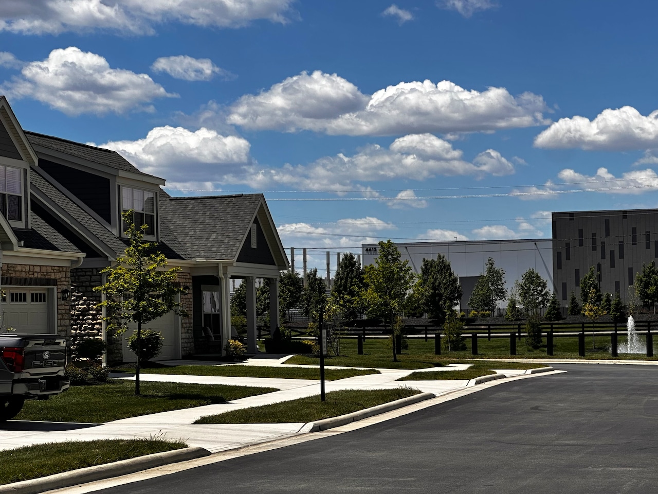 Data center demand fuels Ohio fight over renewable energy vs fossil fuels