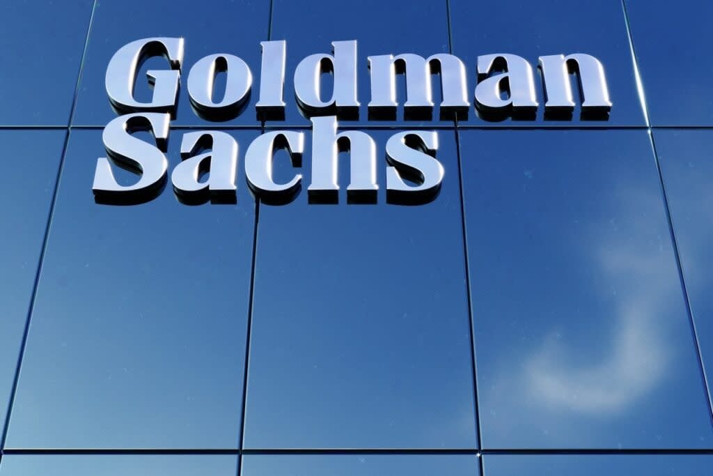 Goldman Sachs Abandons XRP, Solana ETF Positions, Cuts Exposure In Bitcoin, Ethereum ETF Positions—Find Out More Goldman Sachs Abandons XRP, Solana ETF Positions, Cuts Exposure In Bitcoin, Ethereum ETF Positions—Find Out More