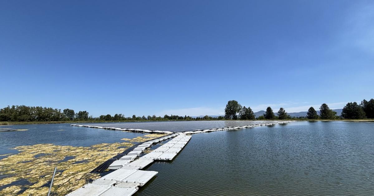 Oregon’s first floating solar project brings energy savings, farm support