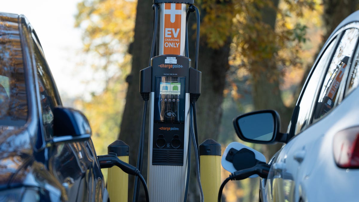 NJ hasn’t built any EV charging stations with 0M in federal money