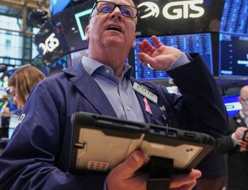 Stock markets worldwide drop from records as worries about oil prices rattle the bond mark