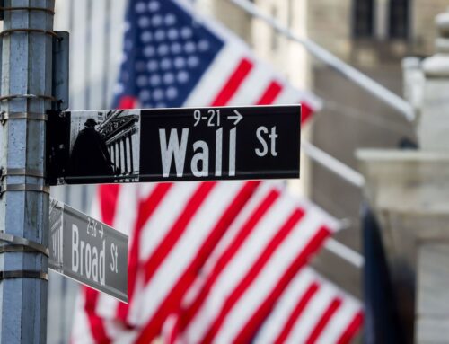 Stocks today: AI stocks help push market up amid warning signs