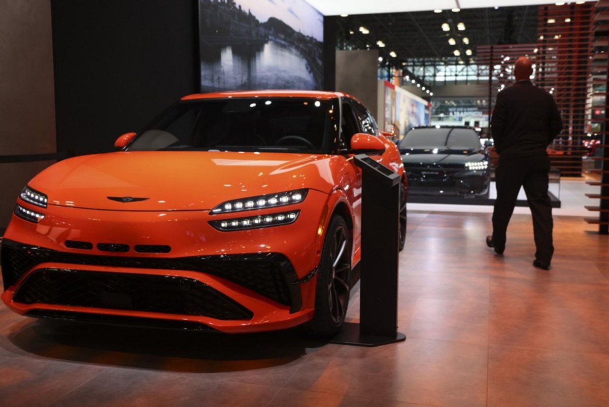 Genesis turns to hybrids as sales slow in South Korea