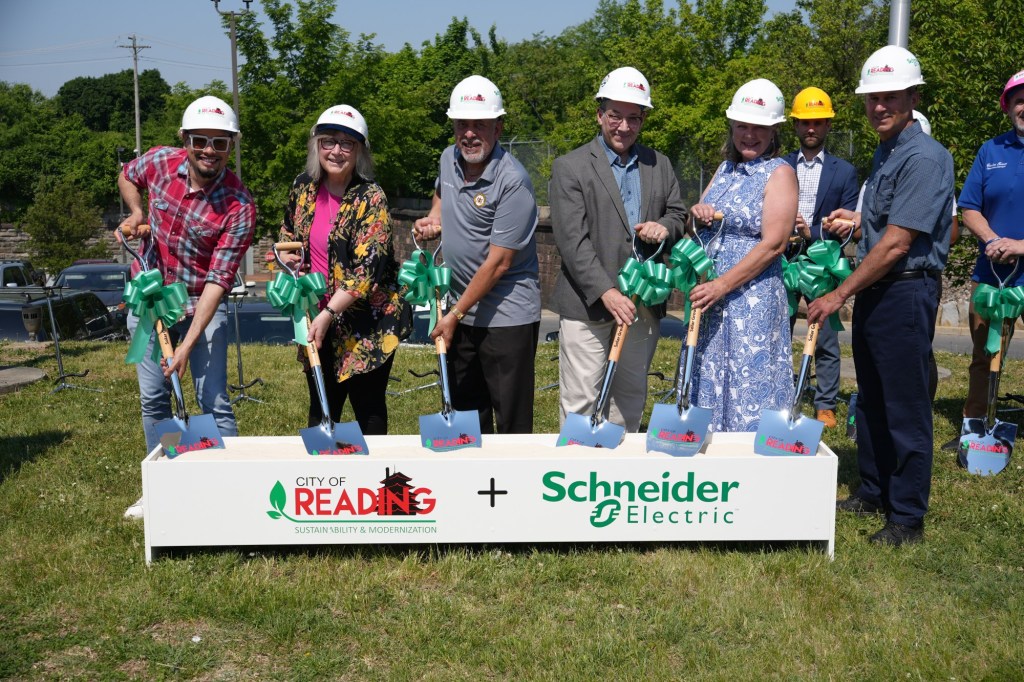 Reading breaks ground on solar energy project Reading breaks ground on solar energy project