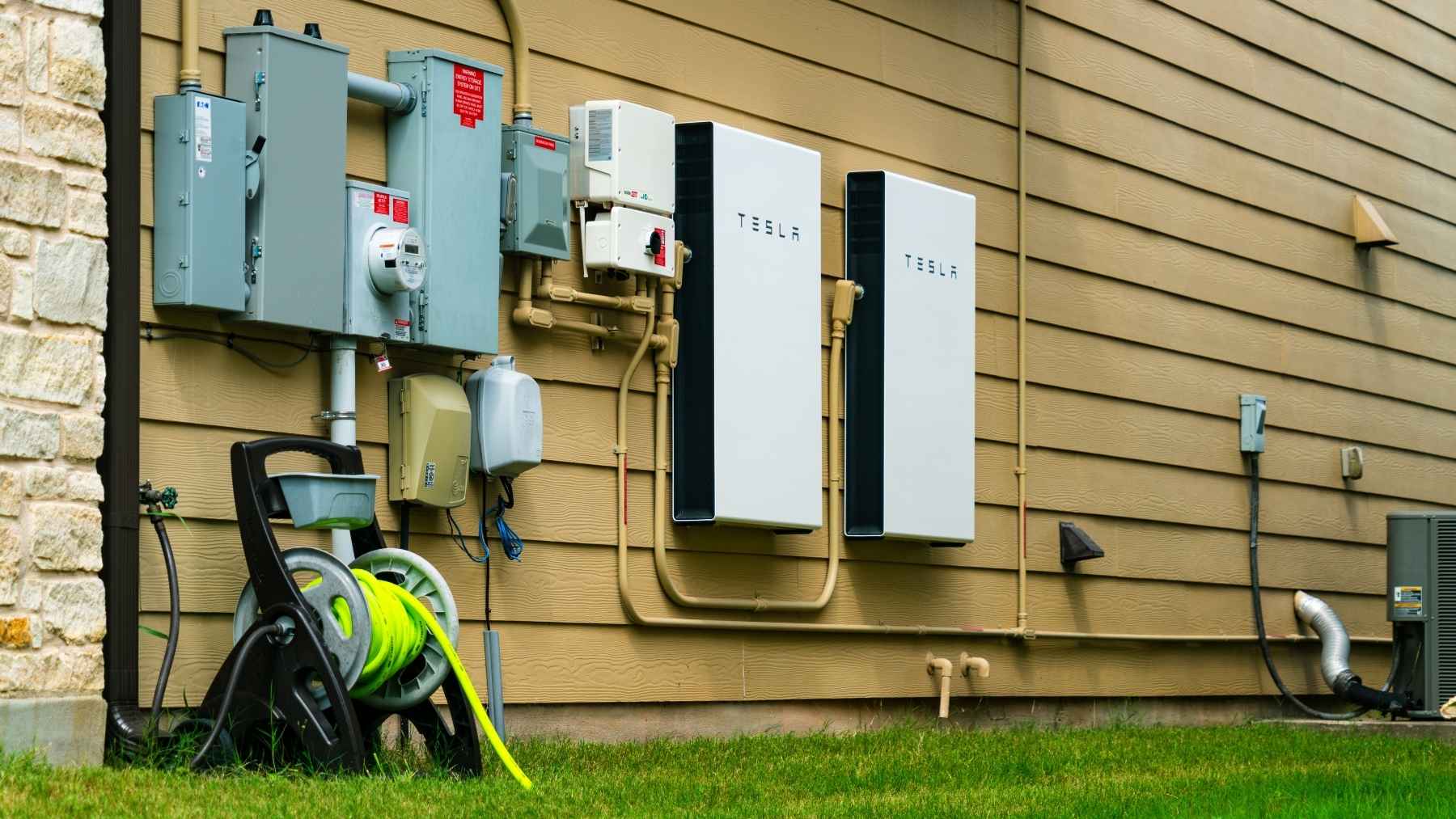 California Is About to Let Homeowners Rent Out the Tesla Powerwall in Their Garage to the Grid. The Average Household Could Earn Up to ,500 a Year
