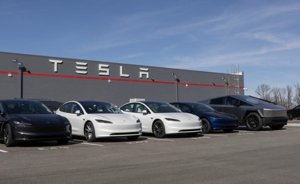 Ross Gerber Invokes Netflix, Says Mercedes Made A ‘Blockbuster’ Error By Letting 10% Tesla Stake Slip Awa
