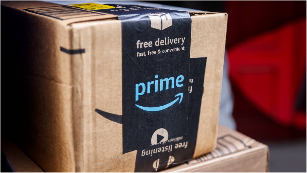 Amazon Sells a 9 Electric Bike That’s ‘Well-Built’ and Makes Long Rides ‘Effortless’