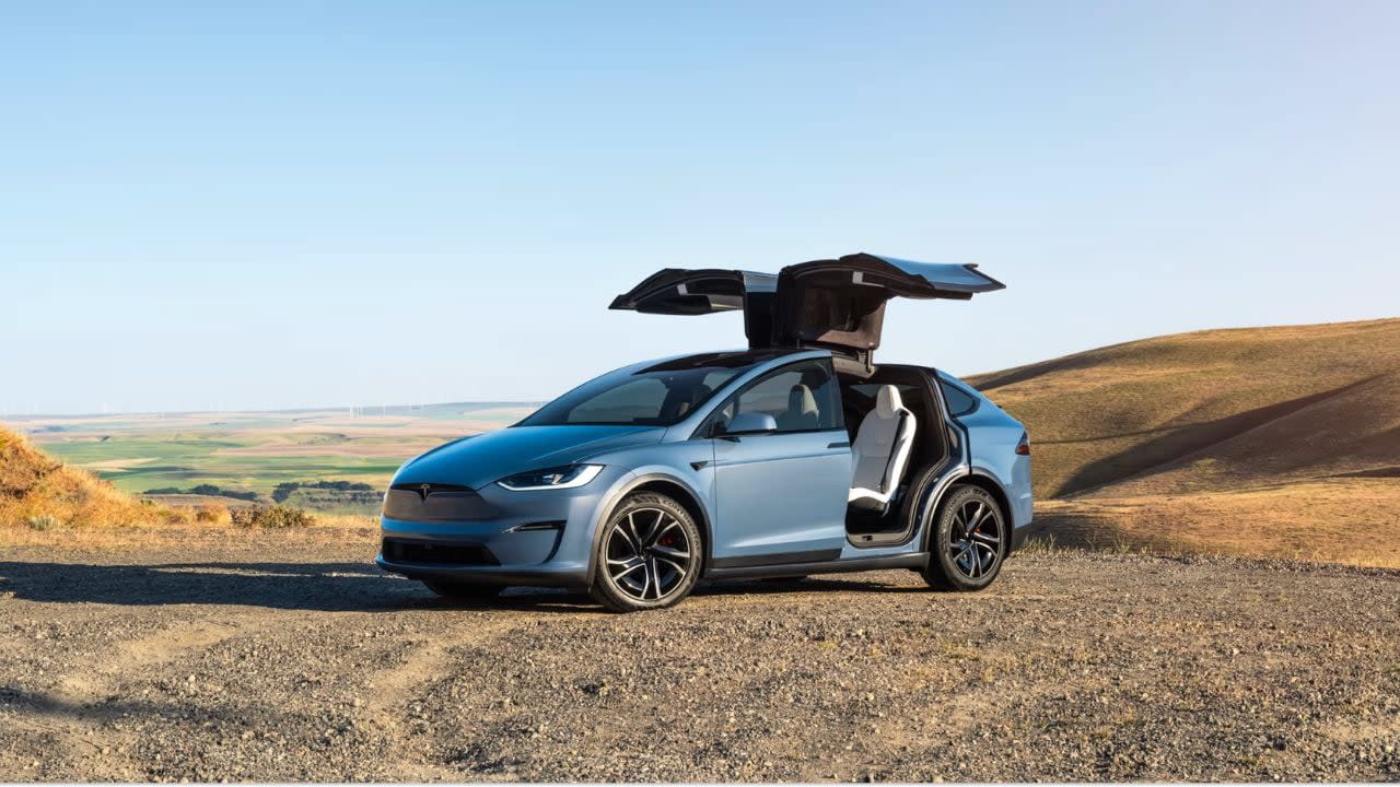 Tesla Model X Is Now The Fastest-Selling Used Car In The U.S.