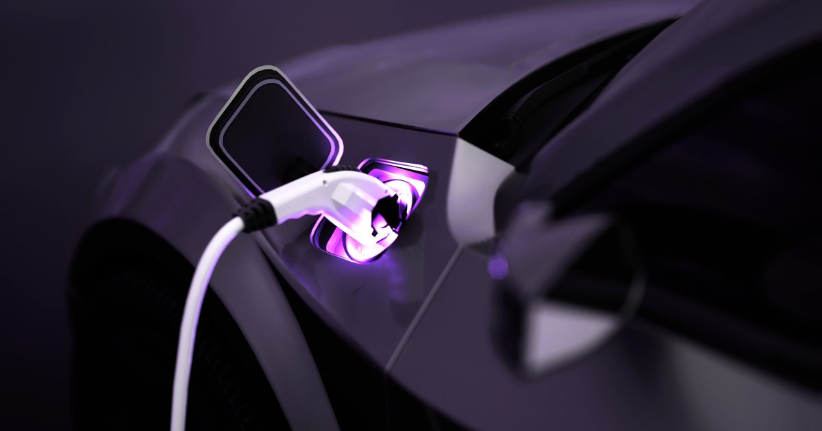 Why are Customers Shifting From ICE Vehicles to EVs?