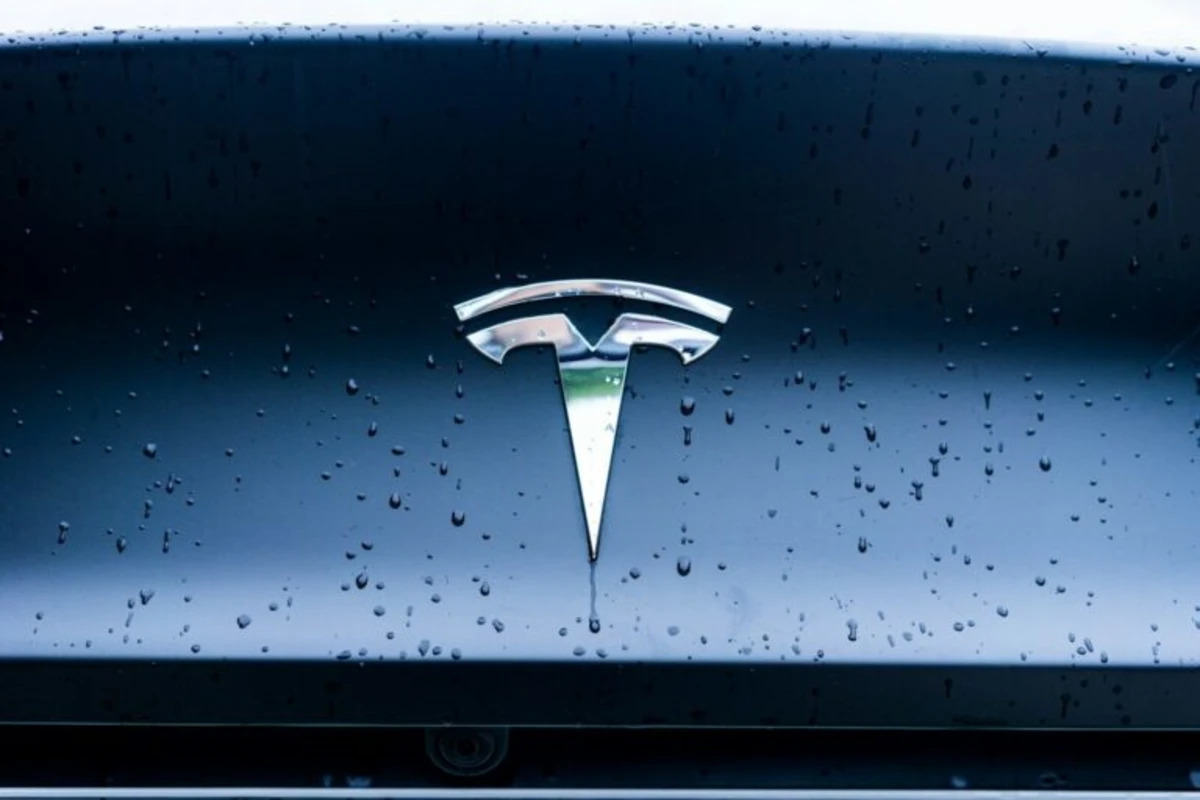 Tesla Just Got a New Patent Grant for Laser Windshield Cleaning—Here’s What It Really Means