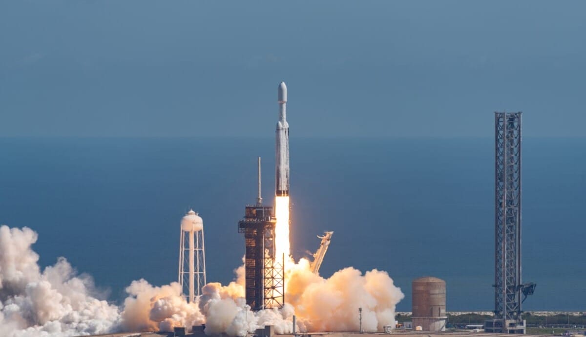 CalPERS, NY pensions challenge SpaceX’s ‘unfireable’ CEO provision ahead of mammoth IPO