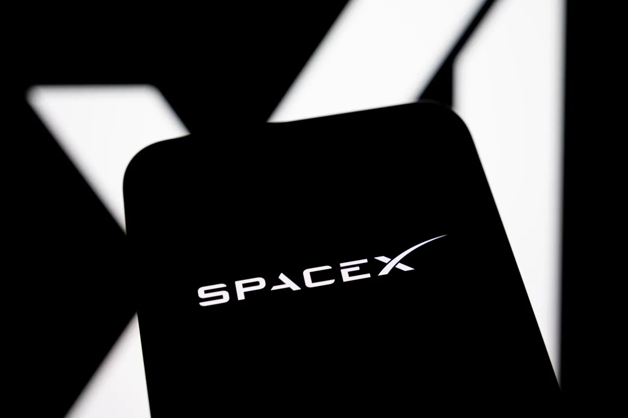 SpaceX Ripple Effect? RKLB, SATS And VSAT Emerge As Top Space Stock Bets