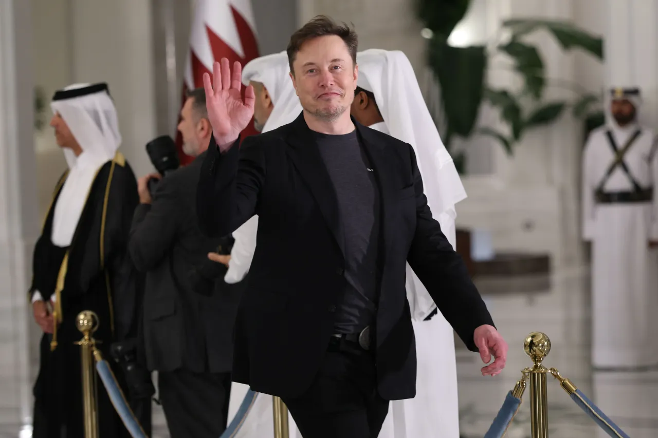 Tesla Stock Rises Overnight: Elon Musk Eyes  Trillion Net Worth As Massive SpaceX IPO Sparks Tech Sell Rush