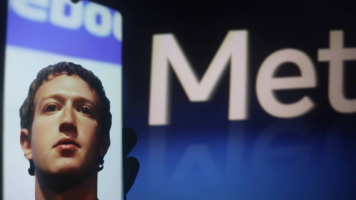 Mark Zuckerberg sends stunning message to Meta employees