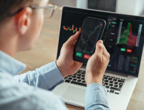 Bitcoin Whales Have Stacked 270K BTC in 30 Days: Could It Be a Bottom Signal?