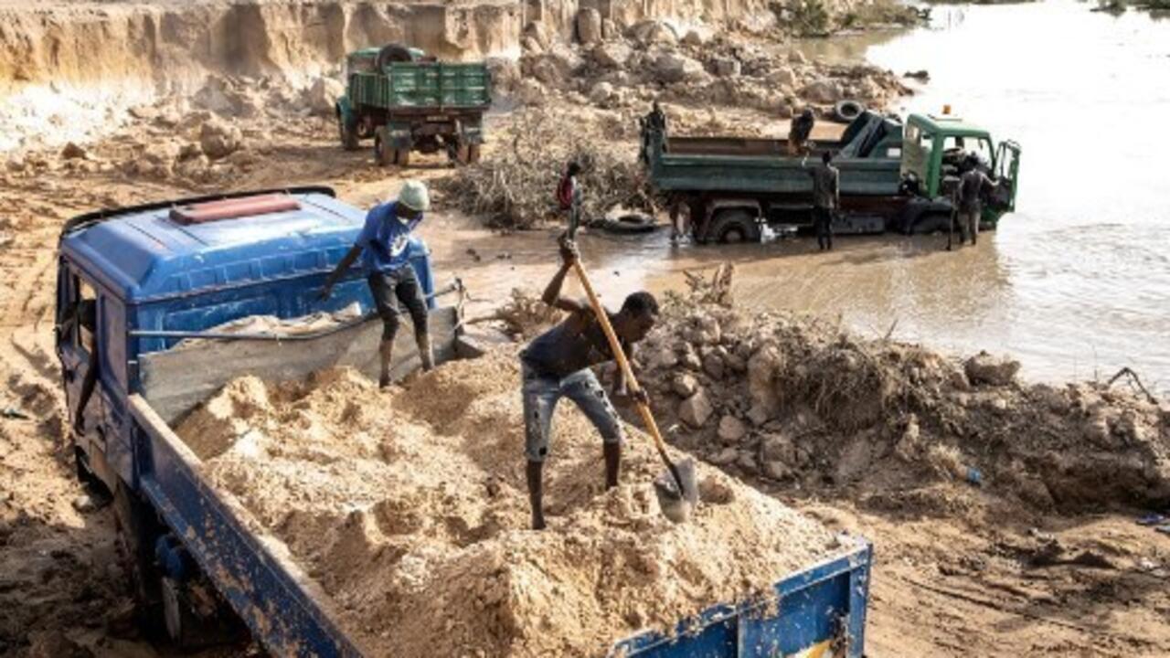 How overexploitation of sand is threatening ecosystems and livelihoods How overexploitation of sand is threatening ecosystems and livelihoods