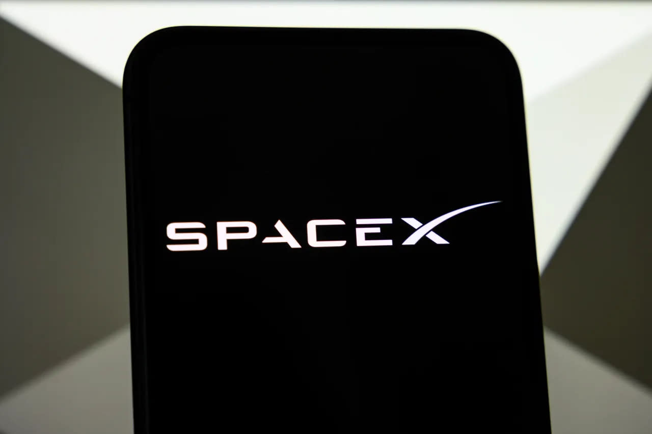 SPACEX Heads To Nasdaq — But Steve Eisman Is ‘Not A Fan’ Of The IPO Or Potential Tesla Merger SPACEX Heads To Nasdaq — But Steve Eisman Is ‘Not A Fan’ Of The IPO Or Potential Tesla Merger