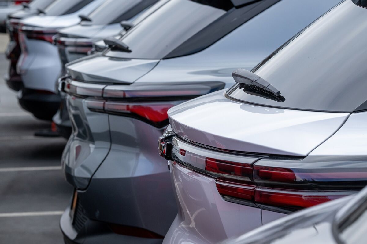 Electric Vehicle Outlook Sinks After US Withdraws Policy Support Electric Vehicle Outlook Sinks After US Withdraws Policy Support