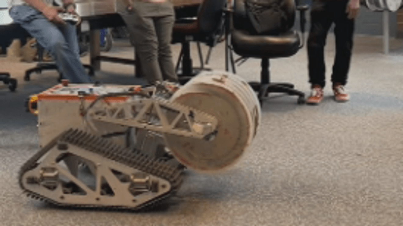 Boise State Students Test Lunar Robot in Moon-Like Environment