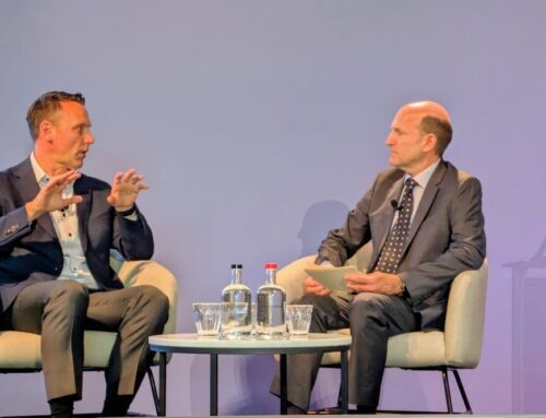 Ford, Renault position extended-range EVs as bridge to Europe’s 2035 electrification mandate