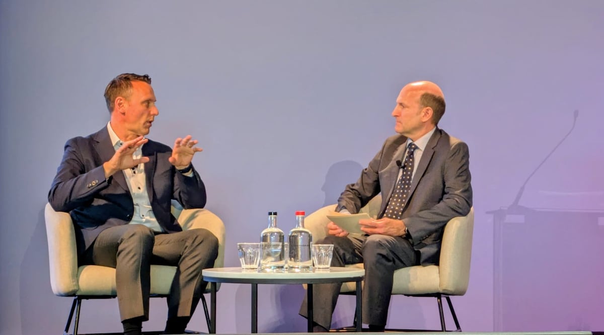 Ford, Renault position extended-range EVs as bridge to Europe’s 2035 electrification mandate Ford, Renault position extended-range EVs as bridge to Europe’s 2035 electrification mandate