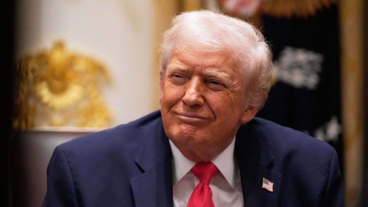 Trump to pump 0M into coal power in the states, as he blasts renewable energy Trump to pump 0M into coal power in the states, as he blasts renewable energy