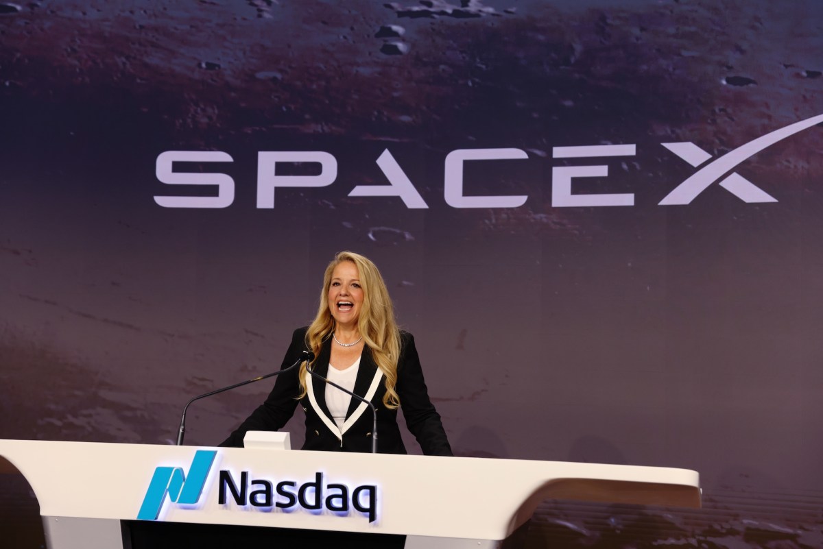 SpaceX president Gwynne Shotwell just gave another hint at a Tesla merger SpaceX president Gwynne Shotwell just gave another hint at a Tesla merger