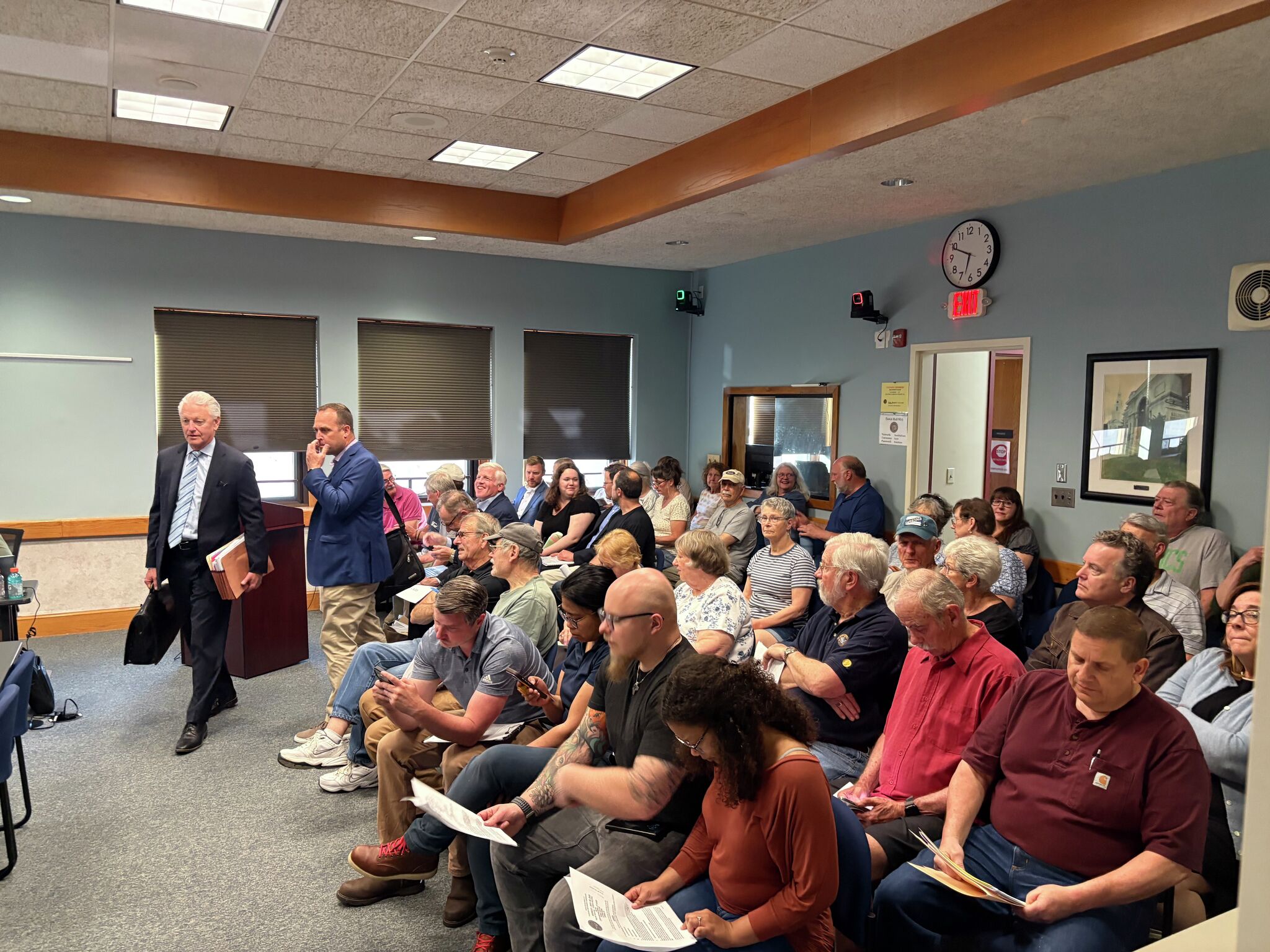 Amazon’s 1.3 million square-foot warehouse proposal sees opposition