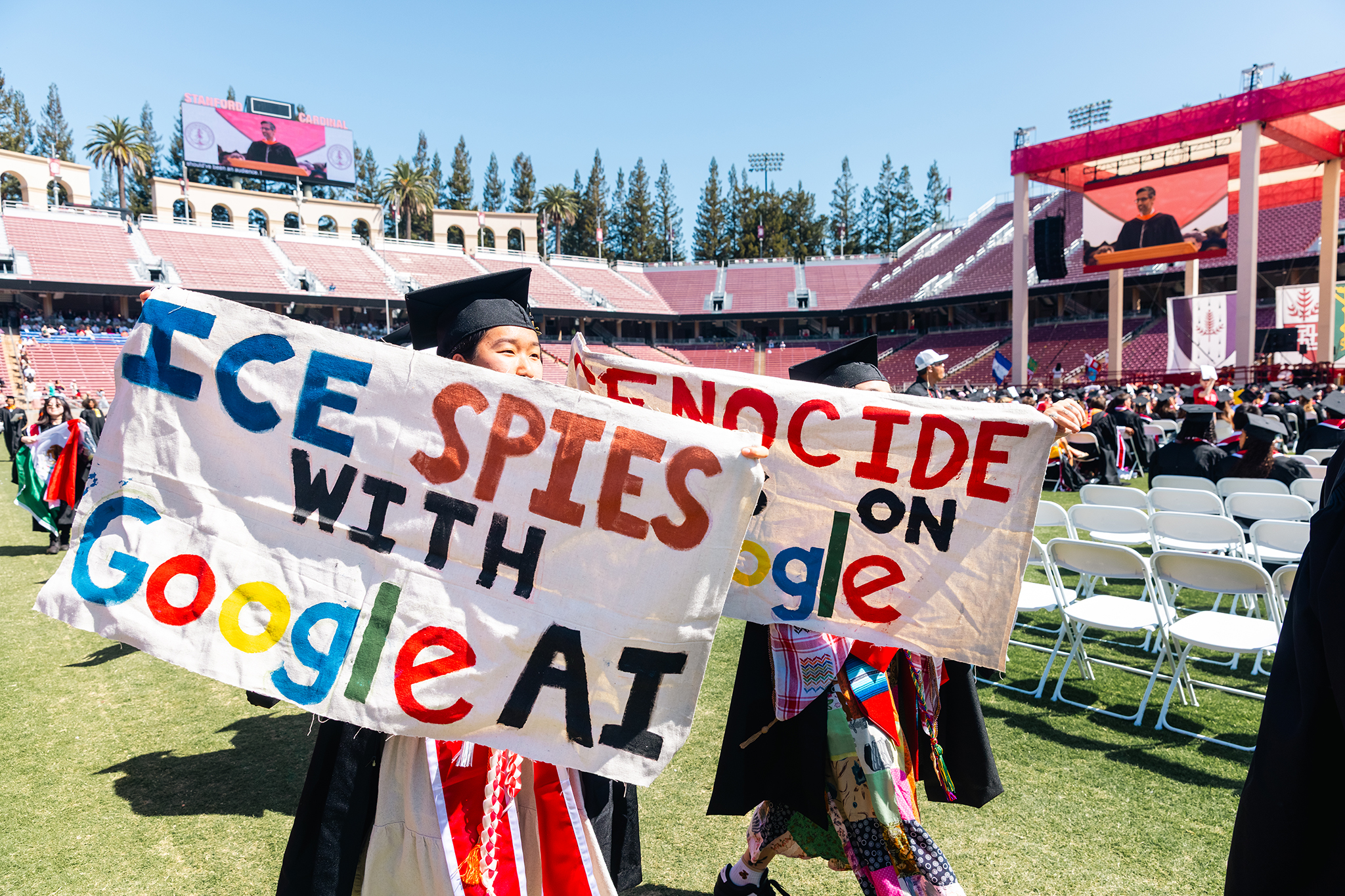 Google CEO Sundar Pichai passes on AI in Stanford grad speech