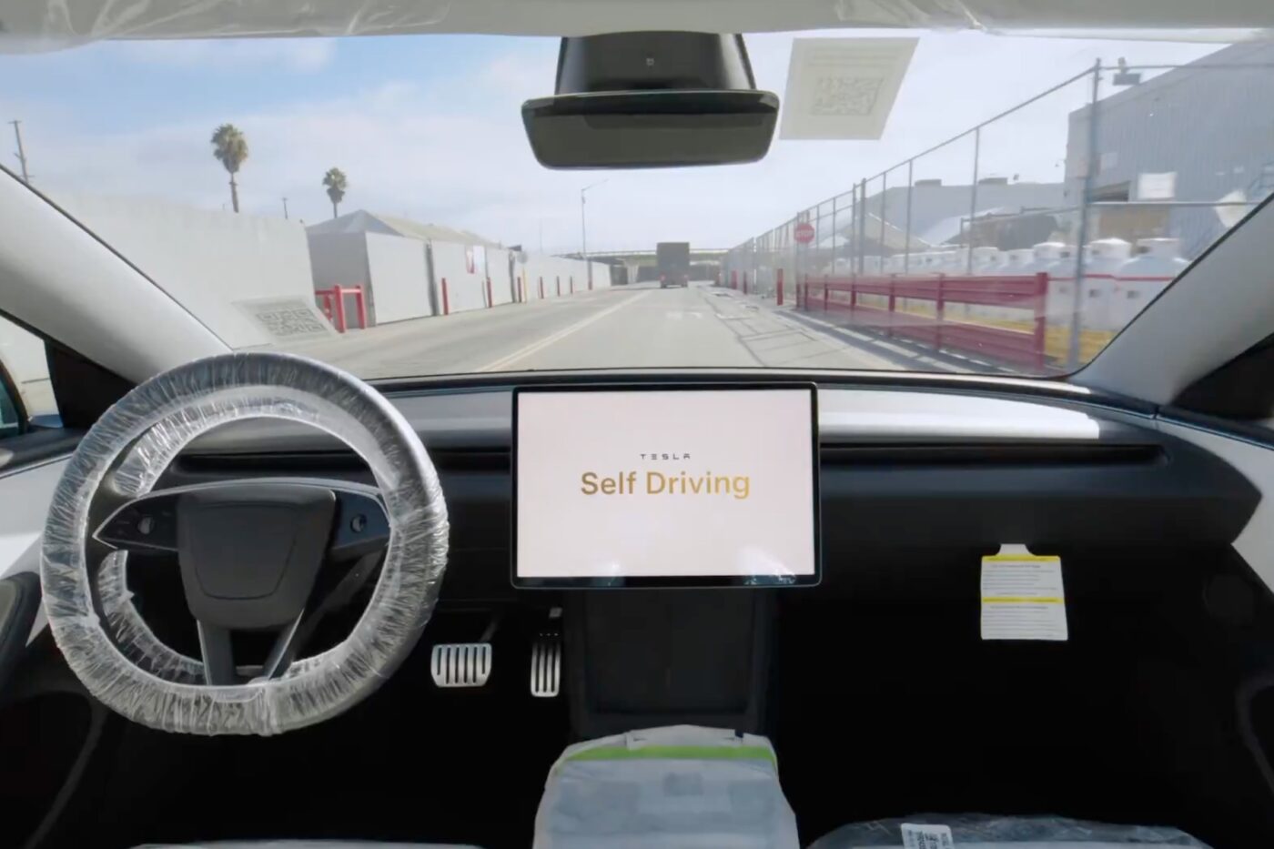 Tesla robotaxi fleet in Texas reaches only 42 vehicles