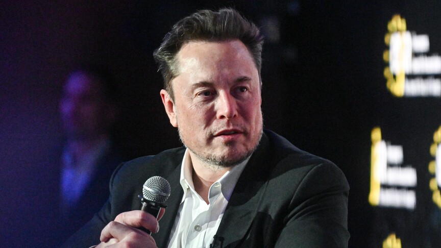 Elon Musk becomes world’s first trillionaire on paper after SpaceX IPO